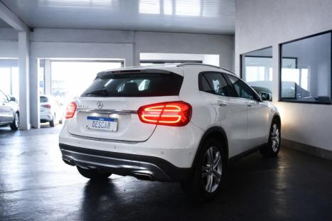 MERCEDES-BENZ GLA 200 1.6 16V 4P FLEX CGI ENDURO TURBO AUTOM�TICO, Foto 4