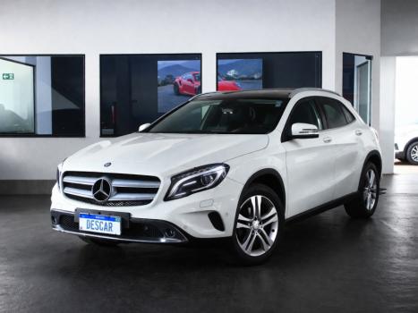 MERCEDES-BENZ GLA 200 1.6 16V 4P FLEX CGI ENDURO TURBO AUTOM�TICO, Foto 3