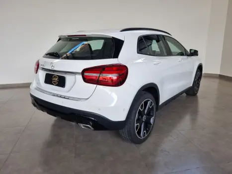 MERCEDES-BENZ GLA 200 1.6 16V 4P CGI ADVANCE TURBO AUTOM�TICO, Foto 6