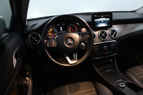 MERCEDES-BENZ GLA 200 1.6 16V 4P FLEX CGI ENDURO TURBO AUTOMÁTICO, Foto 12