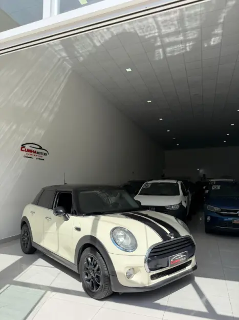 MINI Cooper 1.5 12V TURBO AUTOM�TICO, Foto 1