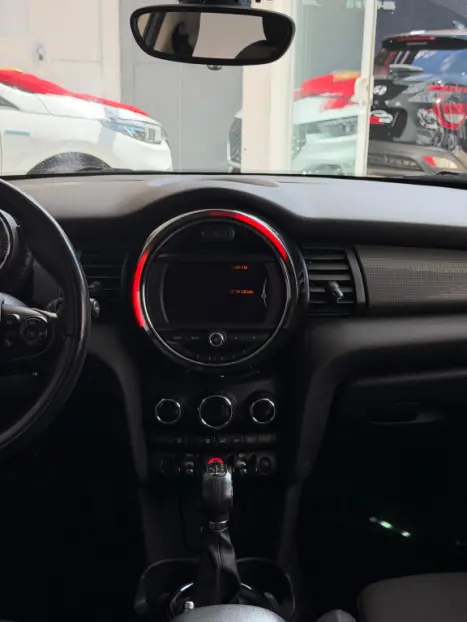 MINI Cooper 1.5 12V TURBO AUTOM�TICO, Foto 6