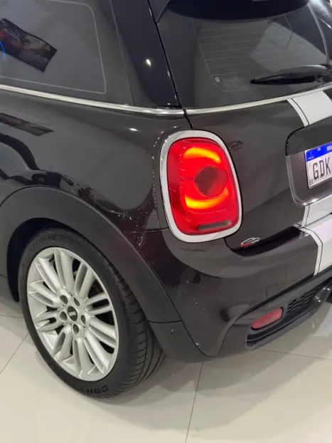 MINI Cooper 1.6 16V JOHN COOPER WORKS, Foto 8
