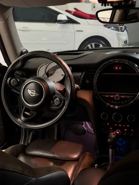 MINI Cooper 1.6 16V JOHN COOPER WORKS, Foto 10