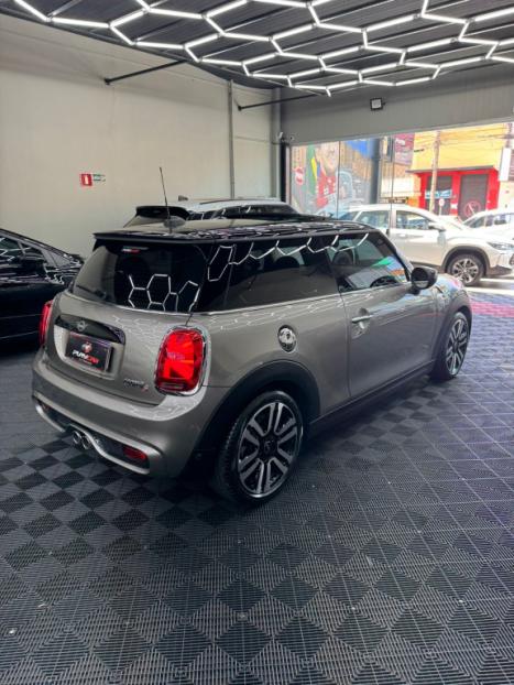 MINI Cooper 2.0 16V S TOP TURBO, Foto 4 MINI Cooper 2.0 16V S TOP TURBO, Foto 4