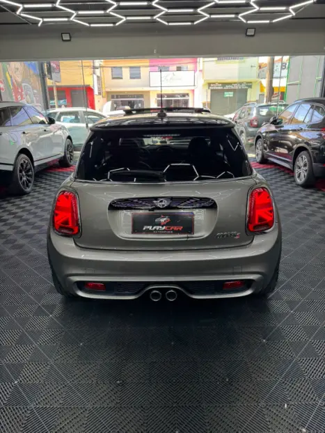 MINI Cooper 2.0 16V S TOP TURBO, Foto 5 MINI Cooper 2.0 16V S TOP TURBO, Foto 5