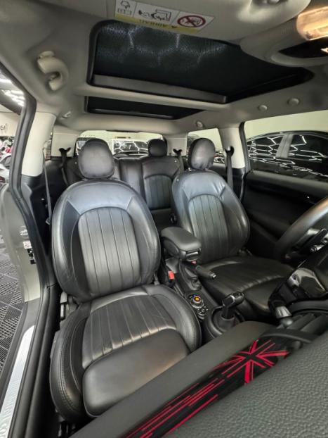 MINI Cooper 2.0 16V S TOP TURBO, Foto 10 MINI Cooper 2.0 16V S TOP TURBO, Foto 10