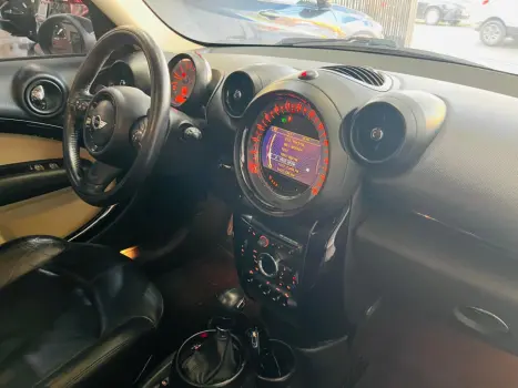 MINI Countryman 1.6 16V 4P ALL4 184 CV TURBO 4X4 AUTOM�TICO, Foto 13