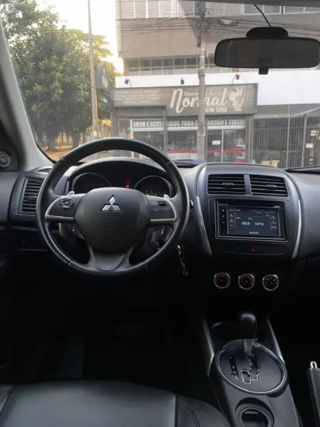 MITSUBISHI ASX 2.0 16V 4P, Foto 8