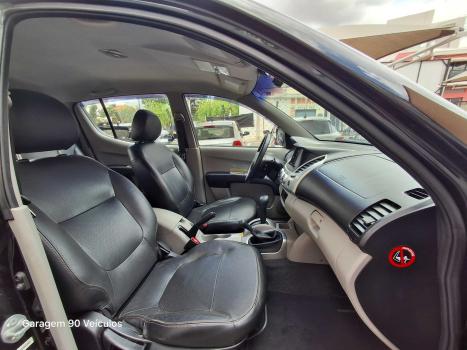 MITSUBISHI L 200 3.5 24V FLEX HPE 4X4  CABINE DUPLA AUTOM�TICO, Foto 13