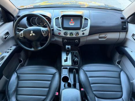 MITSUBISHI L 200 Triton 3.2 16V HPE 4X4 CABINE DUPLA TURBO DIESEL INTERCOOLER, Foto 9