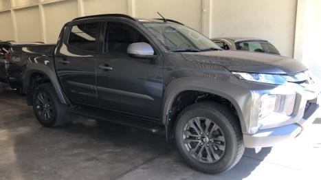 MITSUBISHI L 200 Triton 2.4 16V SPORT GLS CABINE DUPLA TURBO DIESEL AUTOM�TICO, Foto 2