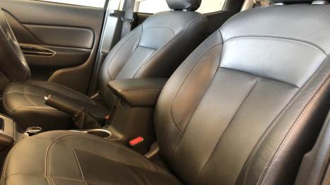 MITSUBISHI L 200 Triton 2.4 16V SPORT GLS CABINE DUPLA TURBO DIESEL AUTOM�TICO, Foto 14