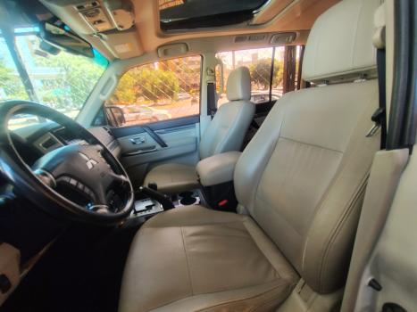 MITSUBISHI Pajero Full 3.2 16V 4P HPE 4X4 TURBO DIESEL INTERCOOLER AUTOM�TICO, Foto 7