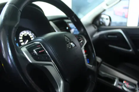 MITSUBISHI Pajero Sport 2.4 16V 4P MIVEC HPE AWD TURBO DIESEL AUTOM�TICO, Foto 12