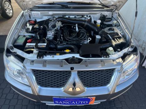 MITSUBISHI Pajero TR4 2.0 16V 4P FLEX, Foto 14