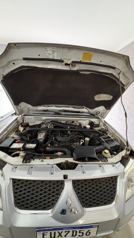 MITSUBISHI Pajero TR4 2.0 16V 4P 4X4 FLEX, Foto 2