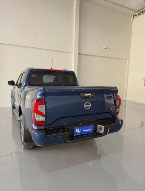 NISSAN Frontier 2.3 16V PLATINUM CABINE DUPLA 4X4 BI-TURBO DIESEL AUTOM�TICO, Foto 10