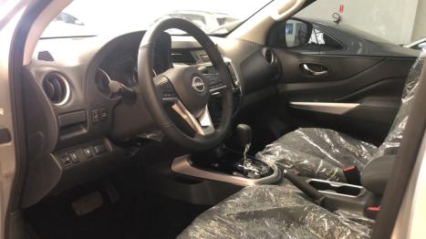 NISSAN Frontier 2.3 16V PLATINUM CABINE DUPLA 4X4 BI-TURBO DIESEL AUTOM�TICO, Foto 12