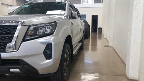 NISSAN Frontier 2.3 16V PLATINUM CABINE DUPLA 4X4 BI-TURBO DIESEL AUTOM�TICO, Foto 19
