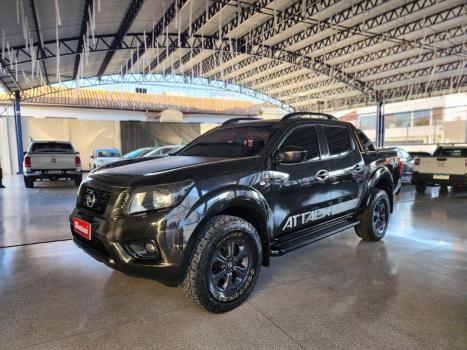 NISSAN Frontier 2.3 ATTACK CABINE DUPLA 4X4 BI-TURBO DIESEL AUTOM�TICO, Foto 3