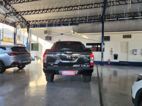NISSAN Frontier 2.3 ATTACK CABINE DUPLA 4X4 BI-TURBO DIESEL AUTOM�TICO, Foto 5