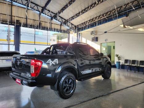 NISSAN Frontier 2.3 ATTACK CABINE DUPLA 4X4 BI-TURBO DIESEL AUTOM�TICO, Foto 6