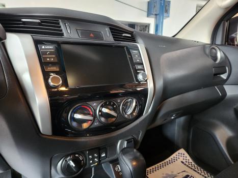 NISSAN Frontier 2.3 ATTACK CABINE DUPLA 4X4 BI-TURBO DIESEL AUTOM�TICO, Foto 7
