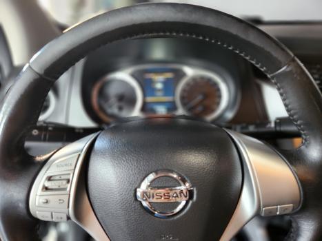 NISSAN Frontier 2.3 ATTACK CABINE DUPLA 4X4 BI-TURBO DIESEL AUTOM�TICO, Foto 10