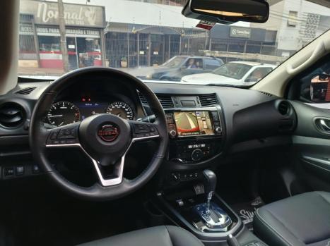 NISSAN Frontier 2.3 16V PRO4X CABINE DUPLA 4X4 BI-TURBO DIESEL AUTOM�TICO, Foto 19