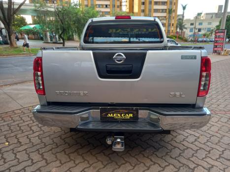 NISSAN Frontier 2.5 SEL 4X4 TURBO DIESEL CABINE DUPLA AUTOMÁTICO, Foto 2 NISSAN Frontier 2.5 SEL 4X4 TURBO DIESEL CABINE DUPLA AUTOMÁTICO, Foto 2