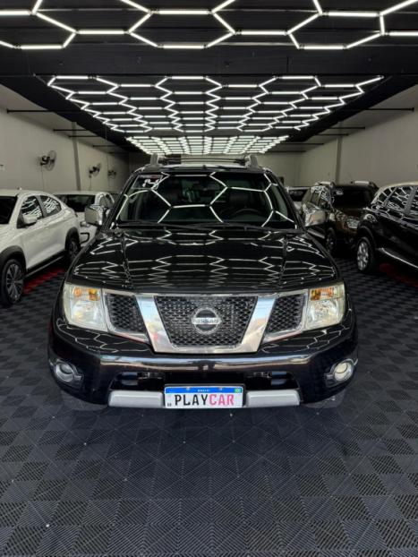 NISSAN Frontier 2.5 SL 4X4 TURBO DIESEL CABINE DUPLA AUTOMTICO, Foto 2