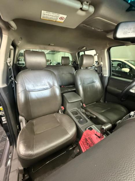NISSAN Frontier 2.5 SL 4X4 TURBO DIESEL CABINE DUPLA AUTOMTICO, Foto 10