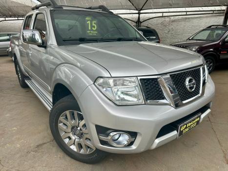 NISSAN Frontier 2.5 SL 4X4 TURBO DIESEL CABINE DUPLA AUTOM�TICO, Foto 3