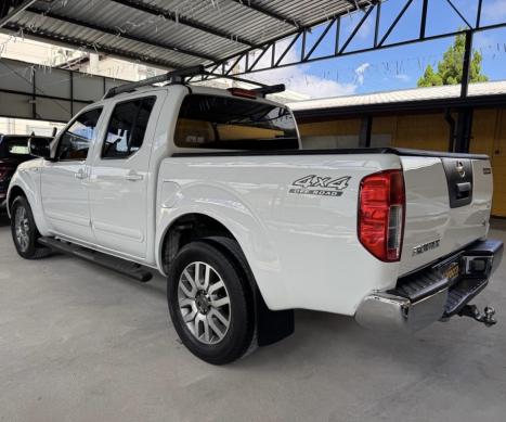 NISSAN Frontier 2.5 SL 4X4 TURBO DIESEL CABINE DUPLA AUTOM�TICO, Foto 5