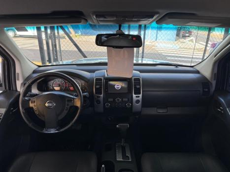 NISSAN Frontier 2.5 SL 4X4 TURBO DIESEL CABINE DUPLA AUTOM�TICO, Foto 7