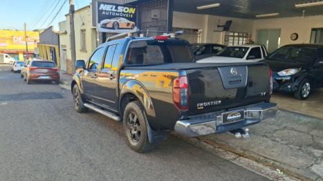 NISSAN Frontier 2.5 16V 4X4 SV ATTACK TURBO DIESEL CABINE DUPLA AUTOM�TICO, Foto 3