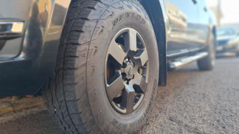 NISSAN Frontier 2.5 16V 4X4 SV ATTACK TURBO DIESEL CABINE DUPLA AUTOM�TICO, Foto 6