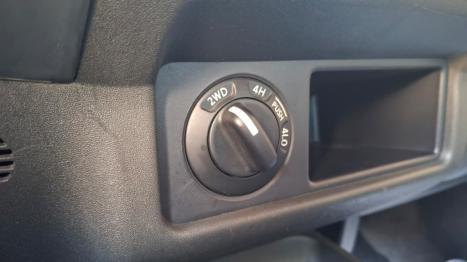 NISSAN Frontier 2.5 16V 4X4 SV ATTACK TURBO DIESEL CABINE DUPLA AUTOM�TICO, Foto 12