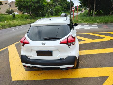 NISSAN Kicks 1.6 16V 4P FLEXSTART S, Foto 4 NISSAN Kicks 1.6 16V 4P FLEXSTART S, Foto 4
