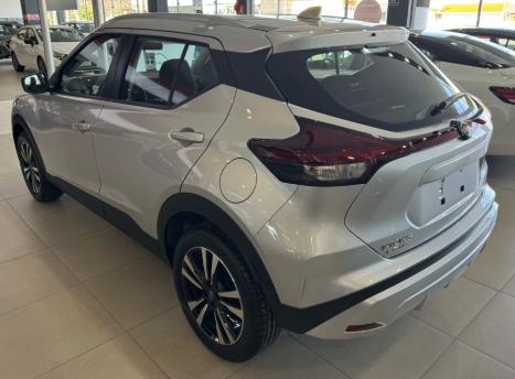 NISSAN Kicks 1.6 16V 4P FLEXSTART XPLAY XTRONIC AUTOMTICO CVT, Foto 3