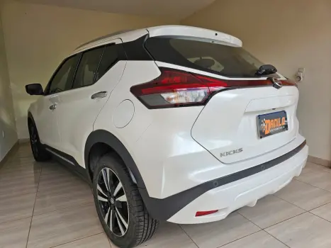 NISSAN Kicks 1.6 16V 4P FLEXSTART EXCLUSIVE XTRONIC AUTOMTICO CVT, Foto 4