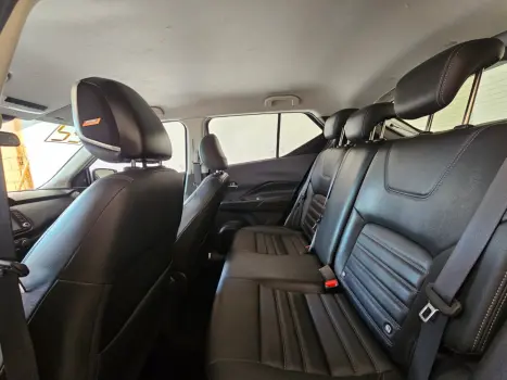 NISSAN Kicks 1.6 16V 4P FLEXSTART EXCLUSIVE XTRONIC AUTOMTICO CVT, Foto 7