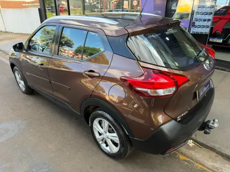 NISSAN Kicks 1.6 16V 4P FLEXSTART S, Foto 4