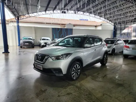 NISSAN Kicks 1.6 16V 4P FLEXSTART S X-TRONIC AUTOM�TICO CVT, Foto 3