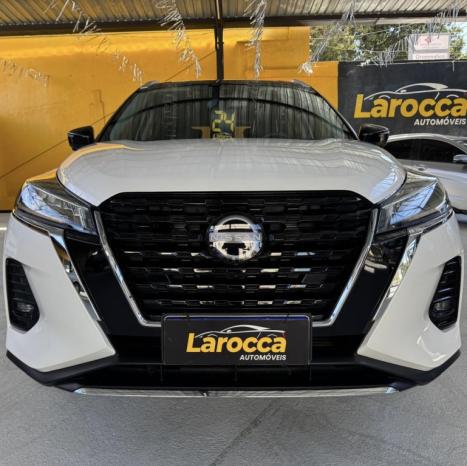 NISSAN Kicks 1.6 16V 4P FLEXSTART EXCLUSIVE XTRONIC AUTOM�TICO CVT, Foto 3