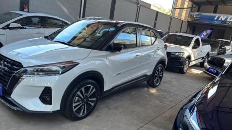 NISSAN Kicks 1.6 16V 4P FLEXSTART EXCLUSIVE XTRONIC AUTOM�TICO CVT, Foto 2