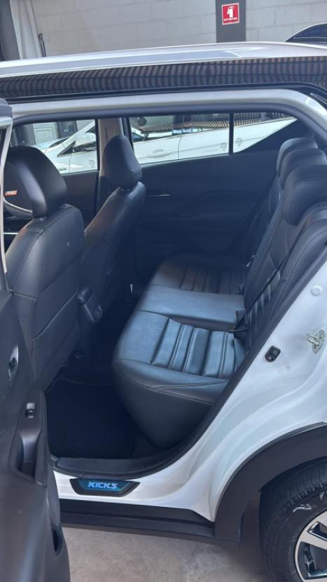 NISSAN Kicks 1.6 16V 4P FLEXSTART EXCLUSIVE XTRONIC AUTOM�TICO CVT, Foto 8