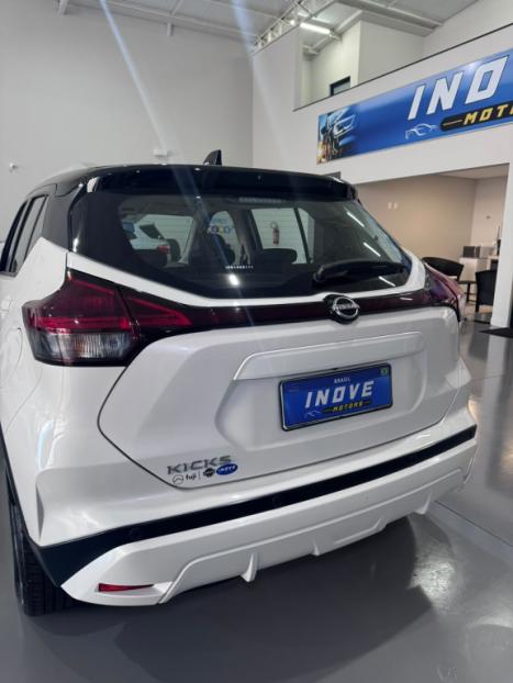 NISSAN Kicks 1.6 16V 4P FLEXSTART EXCLUSIVE XTRONIC AUTOMÁTICO CVT, Foto 4
