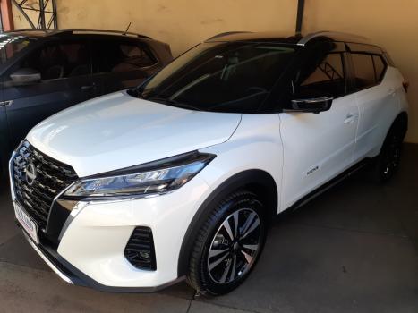 NISSAN Kicks 1.6 16V 4P FLEXSTART EXCLUSIVE XTRONIC AUTOM�TICO CVT, Foto 2